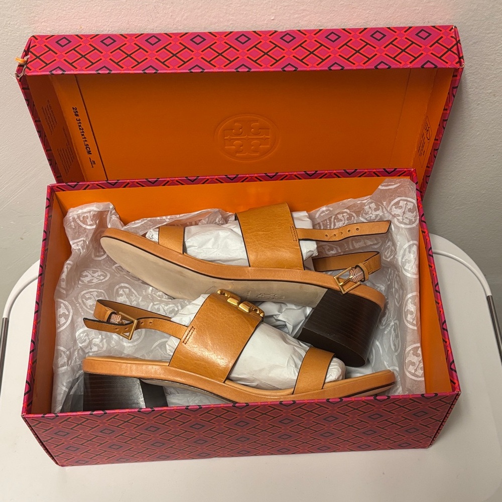 Tory Burch Women's Eleanor Heel Sandals, so comfy and stylish. Brand New. - Picture 6 of 16